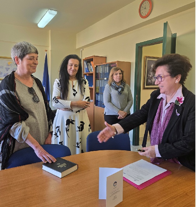 Ορκωμοσία Κοινωνικού Λειτουργού στο Ε.Κ.Κ.Α.